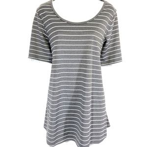 LULAROE Irma Gray & White Stretch High Low Top ~ L
